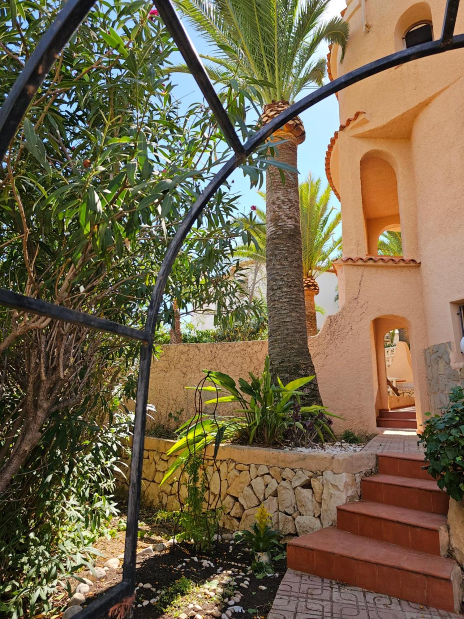 Appartamento Casa Veintiuno En Calp Esterno foto