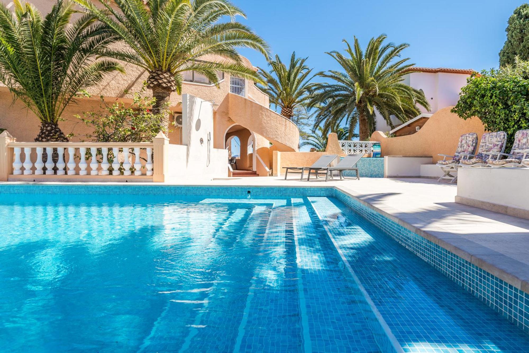 Appartamento Casa Veintiuno En Calp Esterno foto